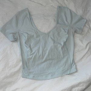 Lulu lemon size 4 align T